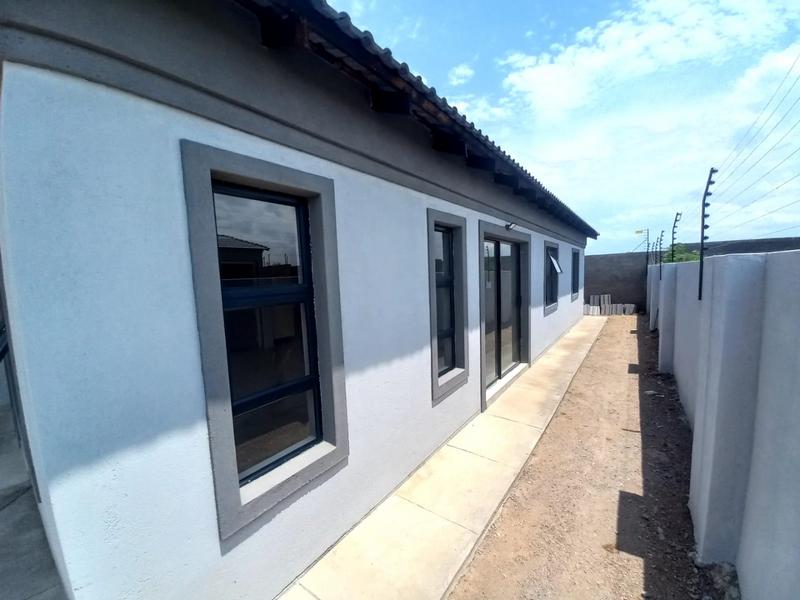3 Bedroom Property for Sale in Mahlasedi Park Limpopo