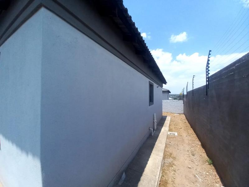 3 Bedroom Property for Sale in Mahlasedi Park Limpopo