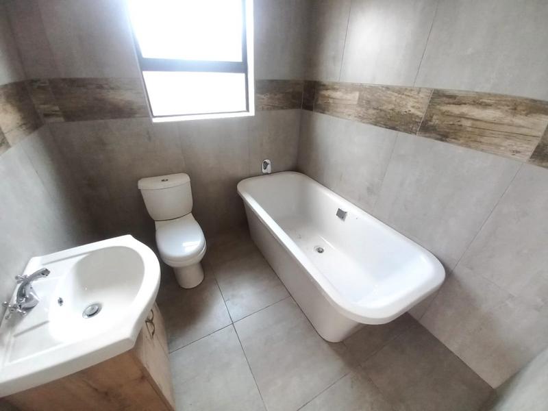 3 Bedroom Property for Sale in Mahlasedi Park Limpopo