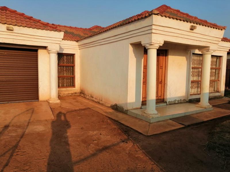 3 Bedroom Property for Sale in Lebowakgomo Limpopo