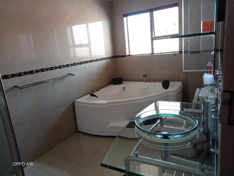 5 Bedroom Property for Sale in Serala View Limpopo