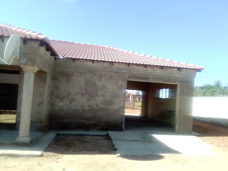 4 Bedroom Property for Sale in Moletji Limpopo