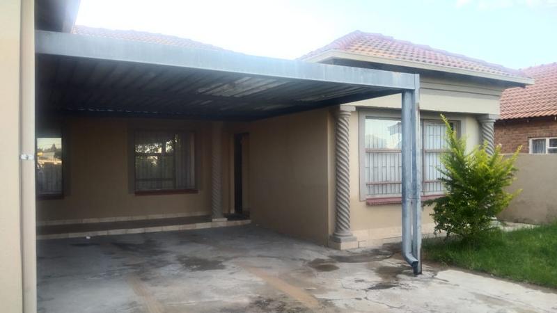 To Let 3 Bedroom Property for Rent in Seshego Limpopo