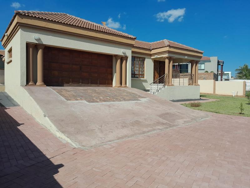 4 Bedroom Property for Sale in Eagles Crest Limpopo