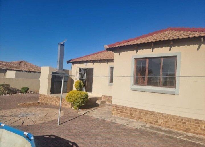 3 Bedroom Property for Sale in Bendor Limpopo