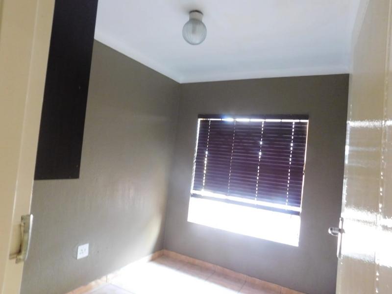 4 Bedroom Property for Sale in Lethuli Park Limpopo
