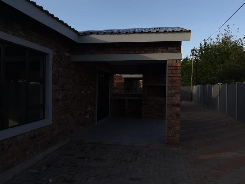 To Let 2 Bedroom Property for Rent in Seshego Limpopo