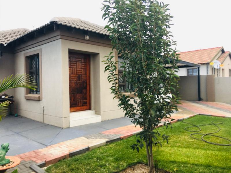 3 Bedroom Property for Sale in Mahlasedi Park Limpopo