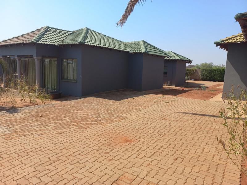 3 Bedroom Property for Sale in Myngenoegen A H Limpopo