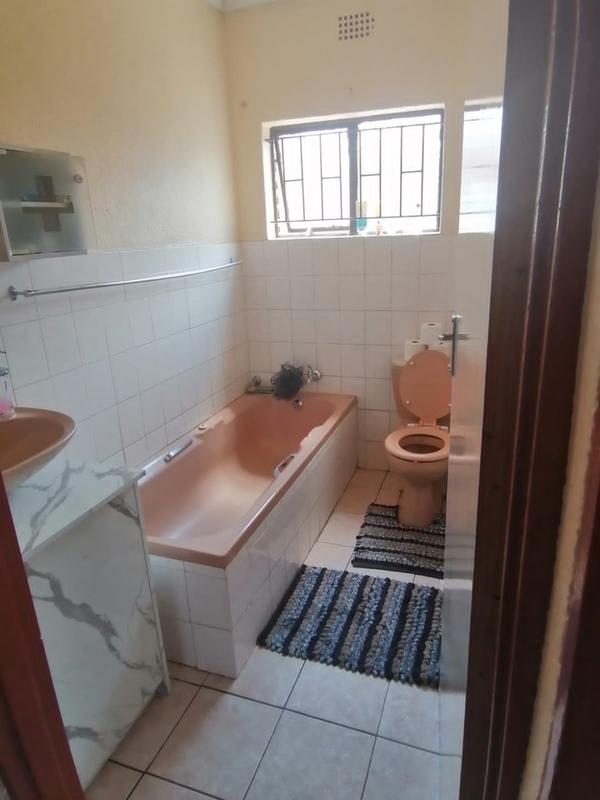 2 Bedroom Property for Sale in Westenburg Limpopo