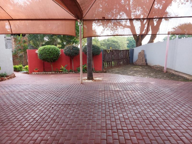 To Let 5 Bedroom Property for Rent in Bendor Limpopo