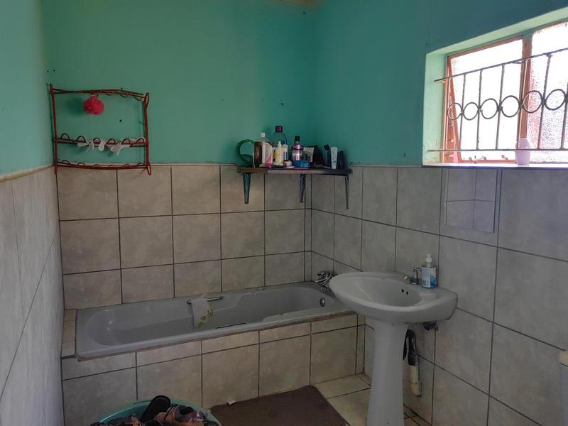 6 Bedroom Property for Sale in Louis Trichardt Limpopo