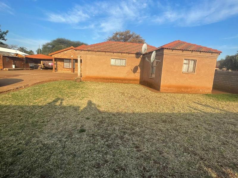 14 Bedroom Property for Sale in Northam Limpopo