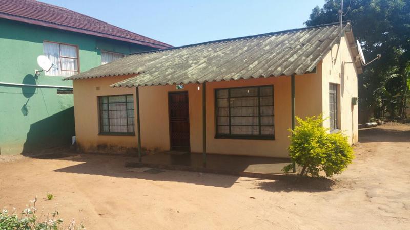 To Let 2 Bedroom Property for Rent in Shayandima Limpopo