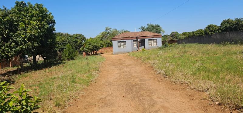 2 Bedroom Property for Sale in Tshikhudini Limpopo