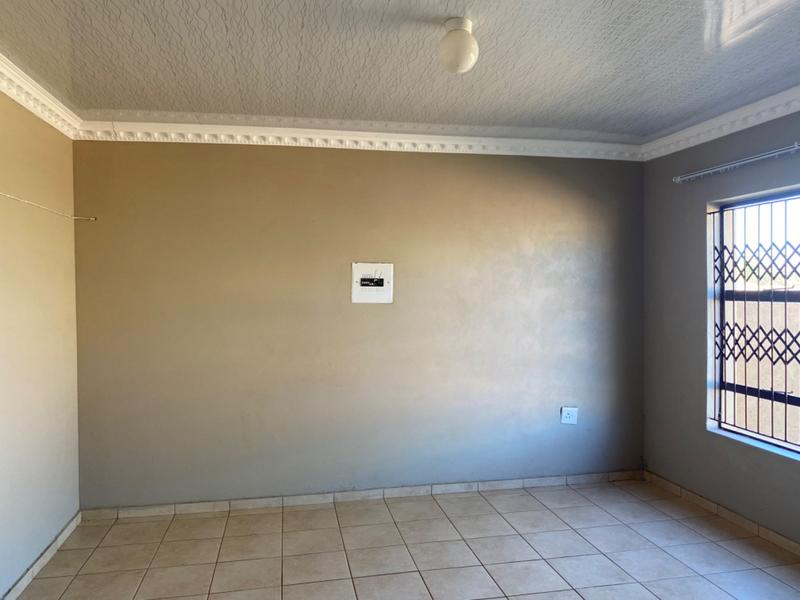 To Let 3 Bedroom Property for Rent in Chroompark Limpopo