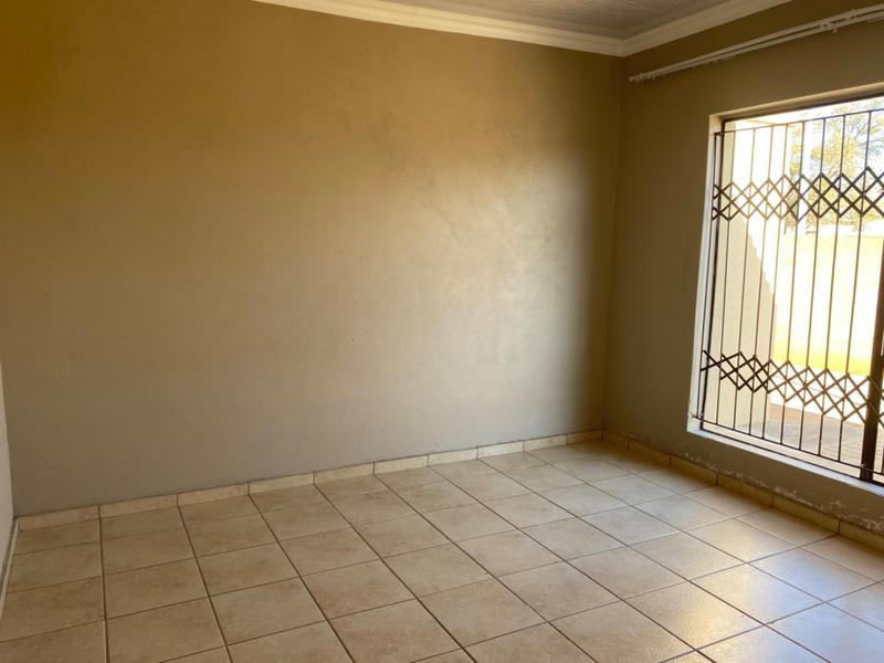 To Let 3 Bedroom Property for Rent in Chroompark Limpopo