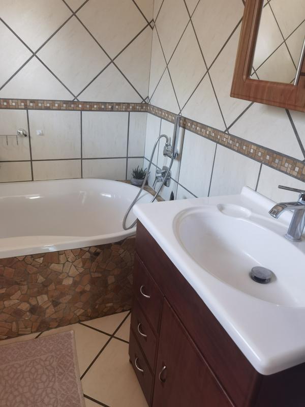 3 Bedroom Property for Sale in Mokopane Limpopo