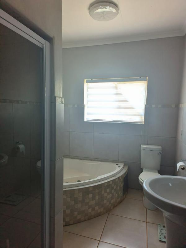4 Bedroom Property for Sale in Thabazimbi Limpopo