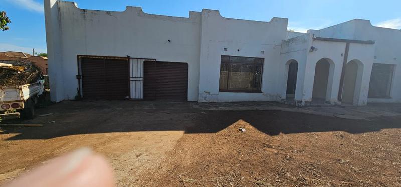 3 Bedroom Property for Sale in Shayandima Limpopo
