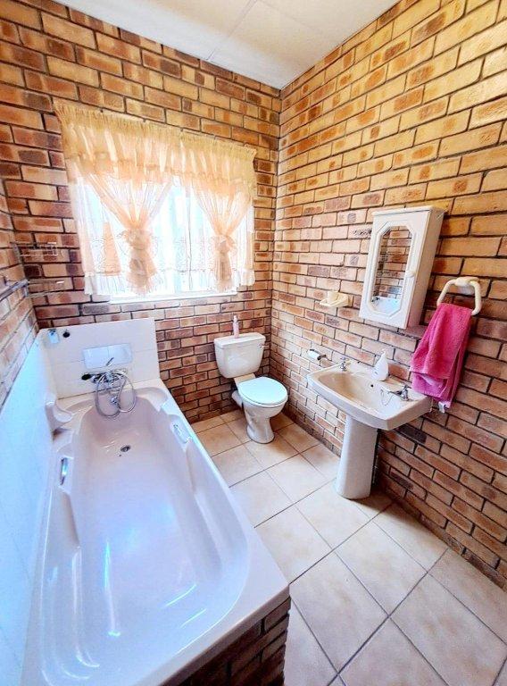 2 Bedroom Property for Sale in Nictru Village Limpopo