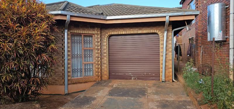 To Let 3 Bedroom Property for Rent in Maniini Limpopo