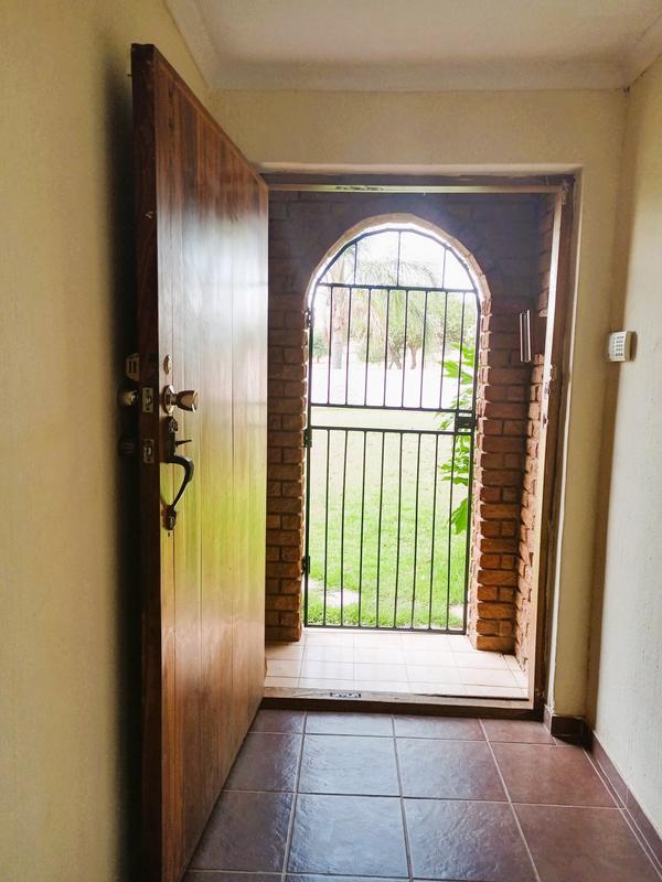 4 Bedroom Property for Sale in Fauna Park Limpopo