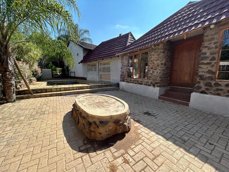 5 Bedroom Property for Sale in Bendor Limpopo