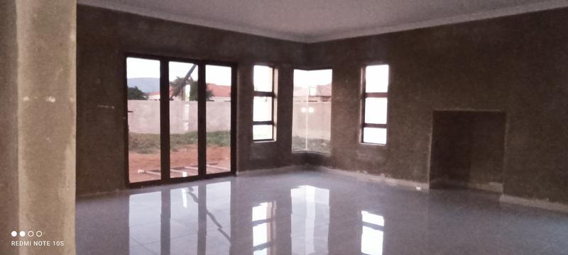 5 Bedroom Property for Sale in Lebowakgomo Zone F Limpopo