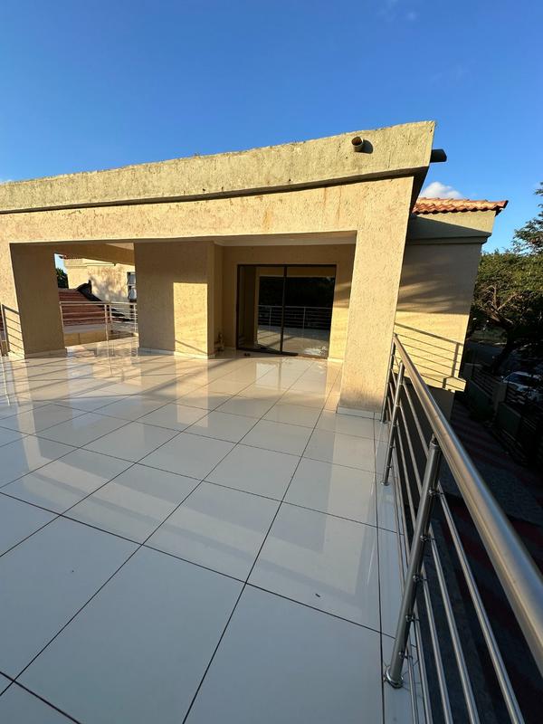 6 Bedroom Property for Sale in Bendor Limpopo