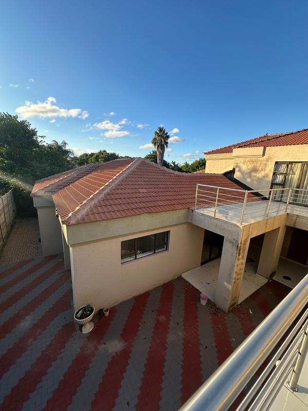 6 Bedroom Property for Sale in Bendor Limpopo