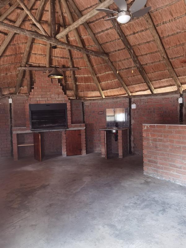 6 Bedroom Property for Sale in Kameeldoringpark Limpopo