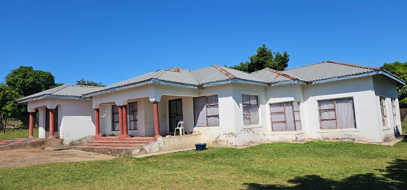 5 Bedroom Property for Sale in Tshikhudini Limpopo