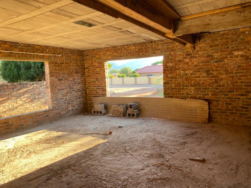 6 Bedroom Property for Sale in Chroompark Limpopo