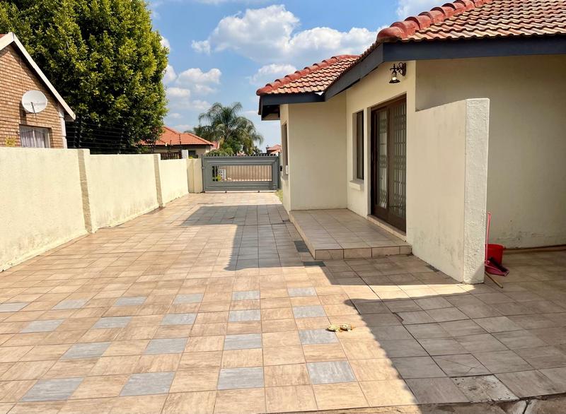 3 Bedroom Property for Sale in Serala View Limpopo