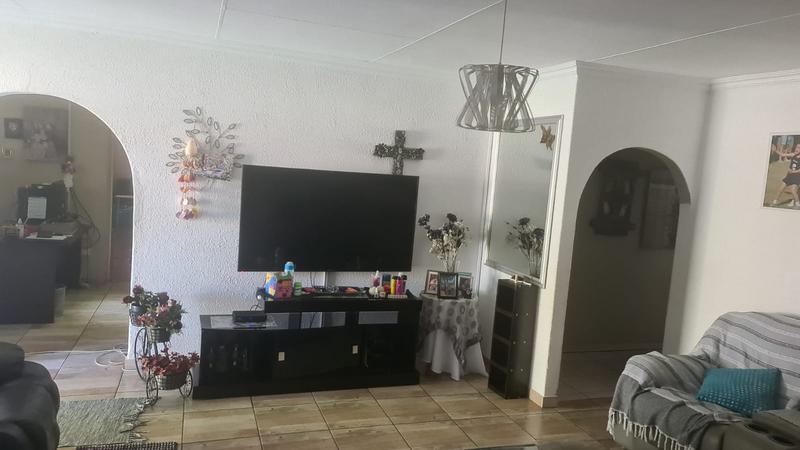 4 Bedroom Property for Sale in Penina Park Limpopo