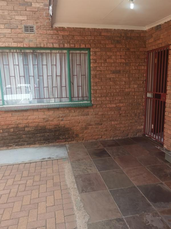 To Let 2 Bedroom Property for Rent in Mokopane Central Limpopo