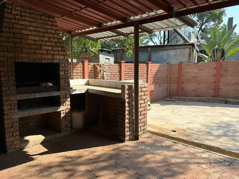 5 Bedroom Property for Sale in Sterpark Limpopo