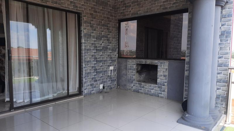 5 Bedroom Property for Sale in Emdo Park Limpopo