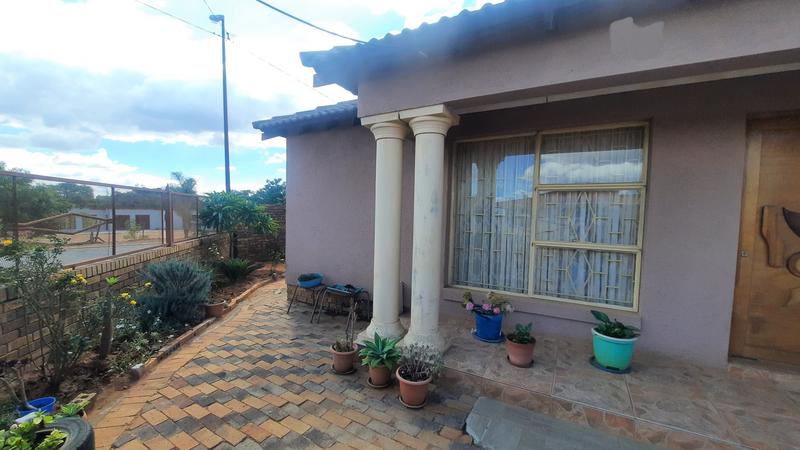 3 Bedroom Property for Sale in Westenburg Limpopo