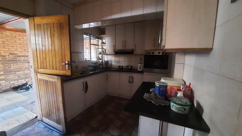 3 Bedroom Property for Sale in Westenburg Limpopo