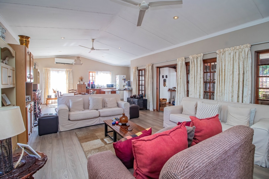 To Let 3 Bedroom Property for Rent in White River Ext 15 Mpumalanga