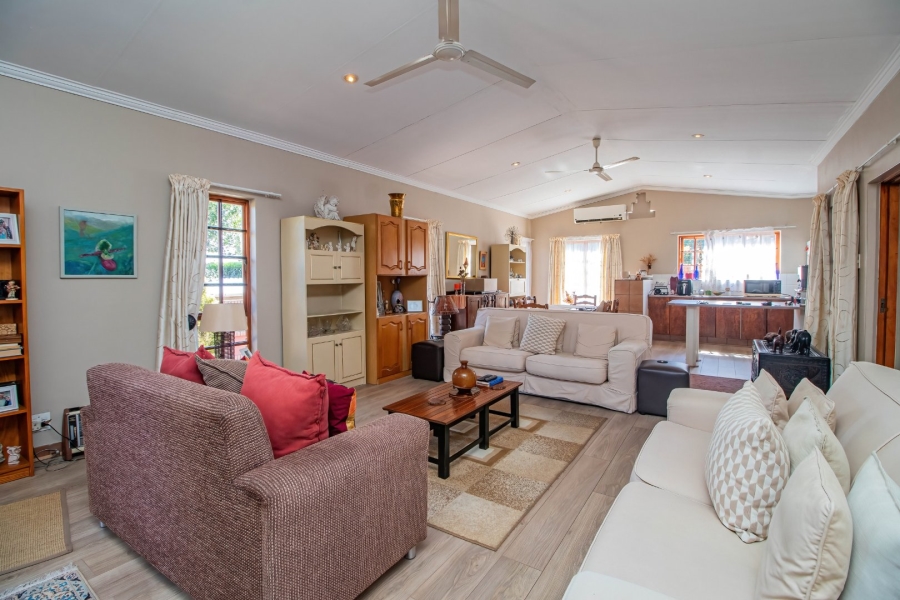 To Let 3 Bedroom Property for Rent in White River Ext 15 Mpumalanga