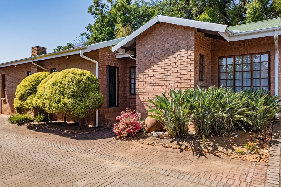 To Let 3 Bedroom Property for Rent in White River Ext 15 Mpumalanga