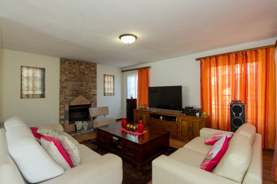 3 Bedroom Property for Sale in White River Country Estate Mpumalanga