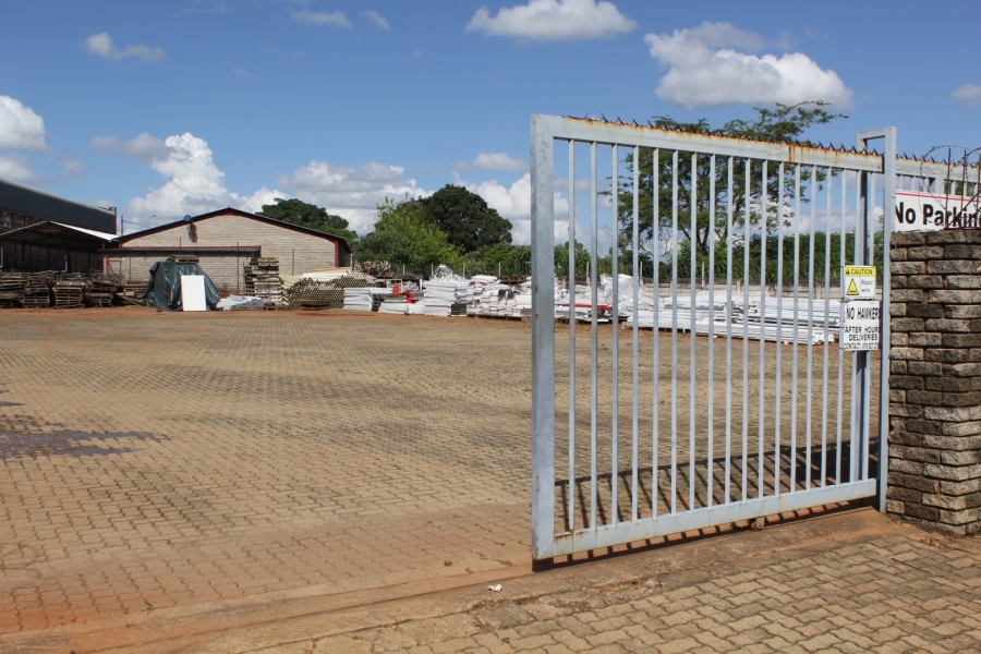 To Let Commercial Property for Rent in White River Industrial Mpumalanga
