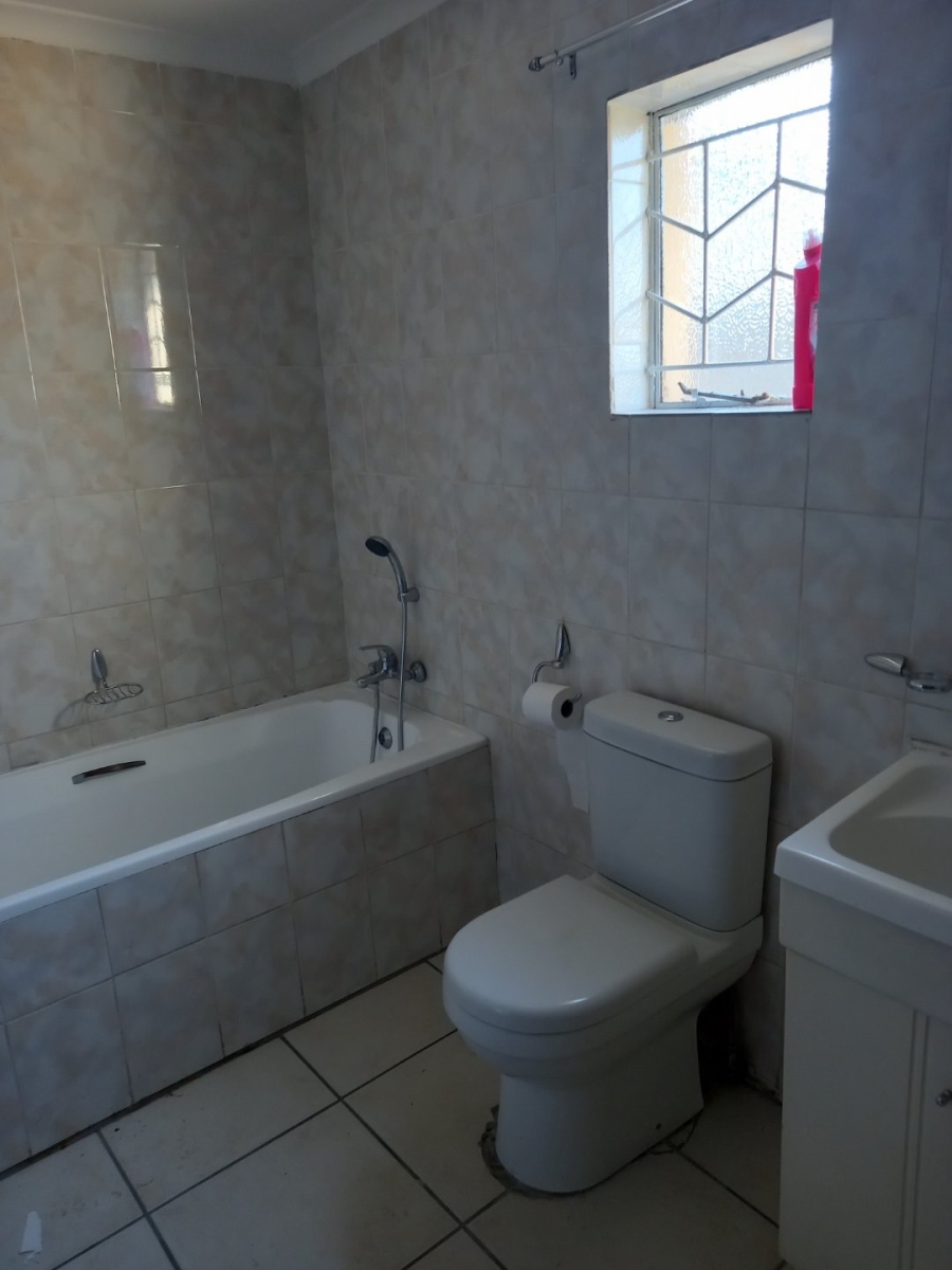 To Let 3 Bedroom Property for Rent in Evander Mpumalanga