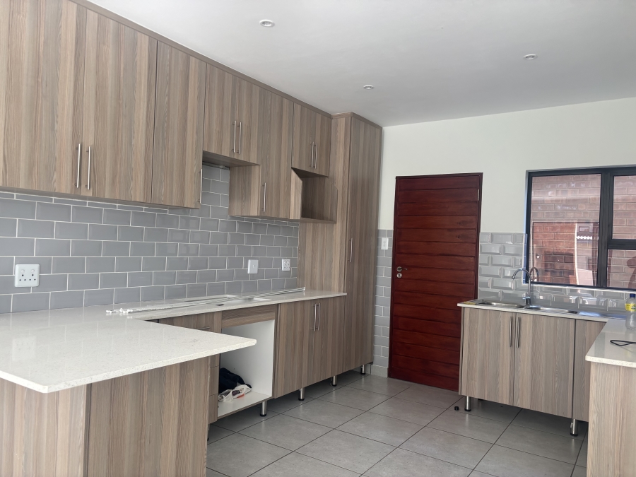 3 Bedroom Property for Sale in Ben Fleur Mpumalanga