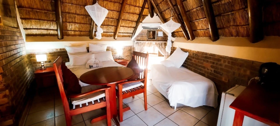 5 Bedroom Property for Sale in Marloth Park Mpumalanga