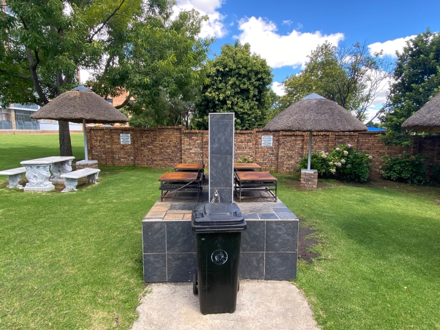 1 Bedroom Property for Sale in Middelburg Central Mpumalanga